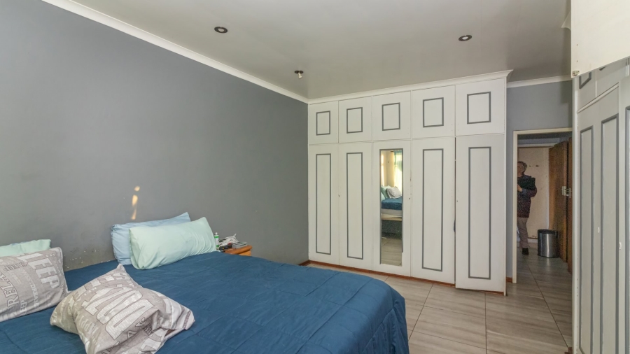 3 Bedroom Property for Sale in Uitsig Free State